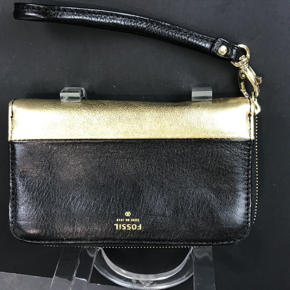 Black/gold leather Fossil Wallet/wristlet